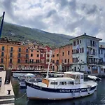 Anna * Brenzone sul Garda